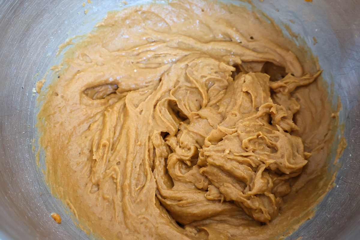 Bowlful of pupmkin muffin batter.