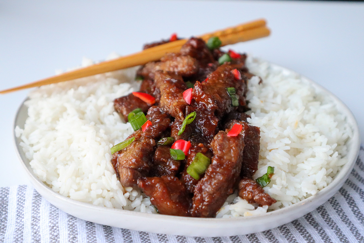 Plateful of Mongolian beef and white rice.